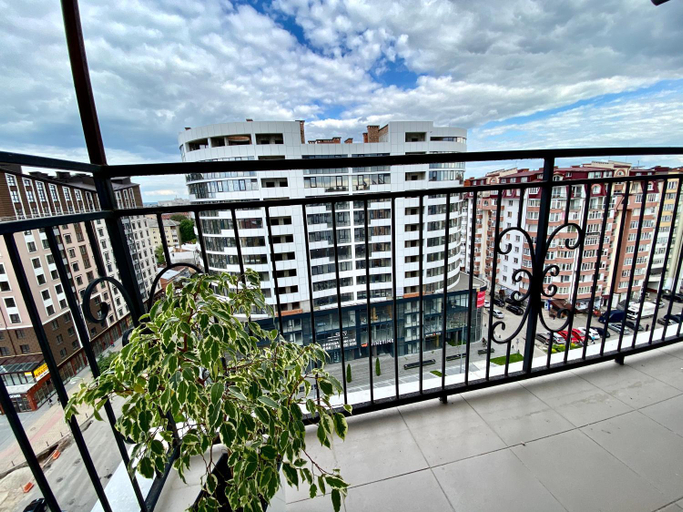 Others 3, Belvederska apartment 2, Ivano-Frankivs'ka