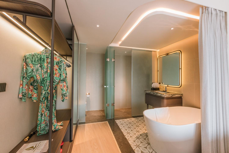 Bathroom 5, The May Legend Catba, Cát Hải