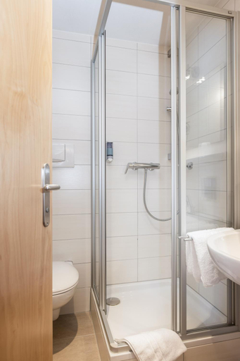 Shower 3, Landgasthof Augustiner, Oberallgäu