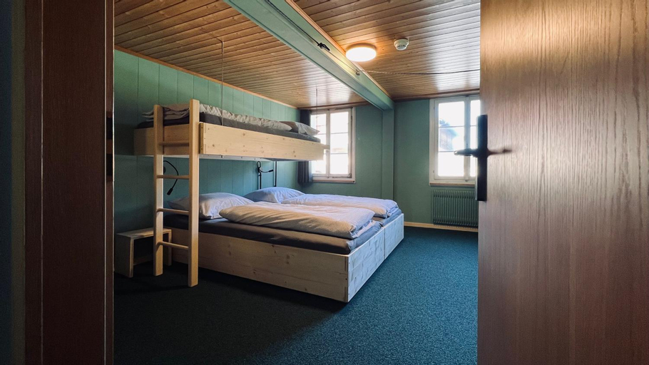 Bedroom 9