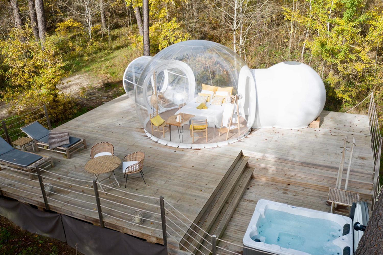 Others 5, Les Bulles De Bordeaux, Gironde
