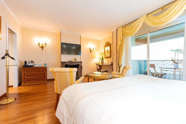 Bedroom 11