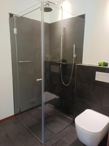Bathroom 4