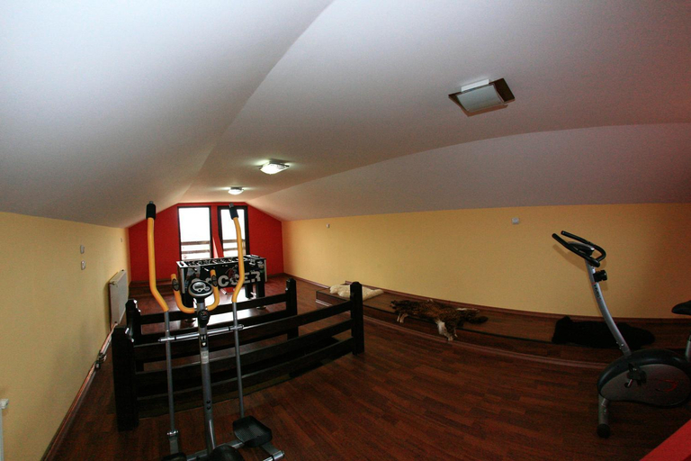 Others 4, Pensiunea Valea Ursului, Campulung