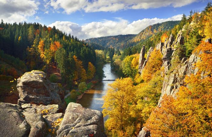 Others 3, Penzion Ve Skale, Sokolov