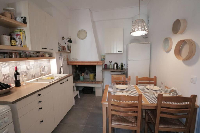 Others 5, Chora Apartment, Thessaly