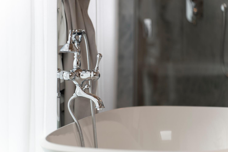 Bathroom 5, Le Mirabeau Hotel & Spa, Visp