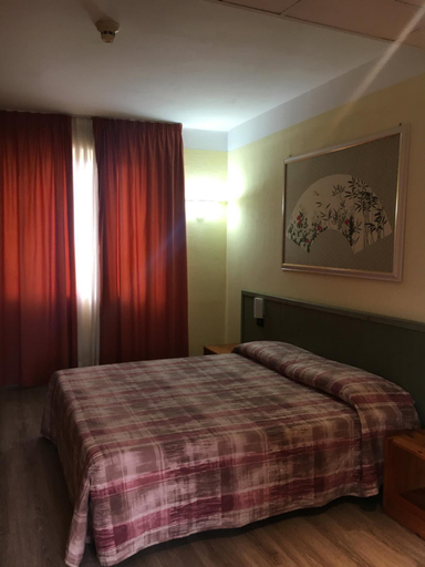 Bedroom 12