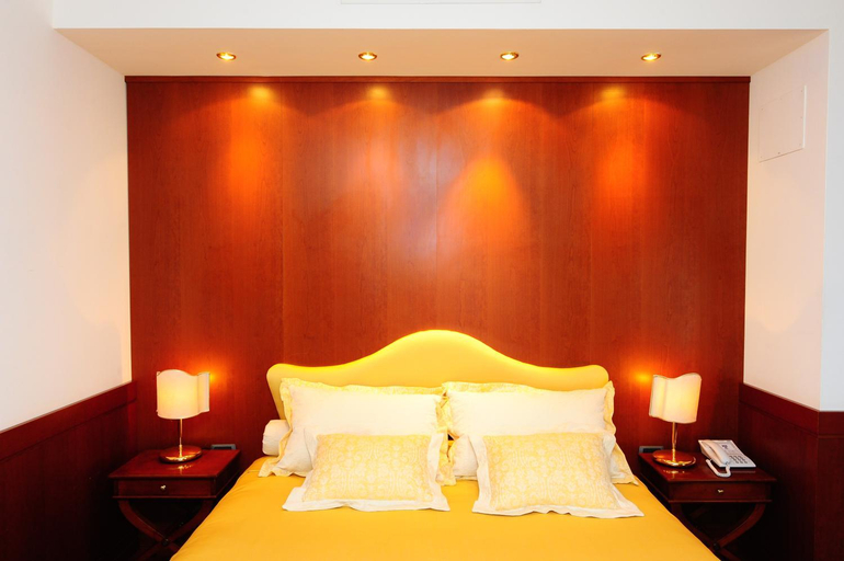Bedroom 14