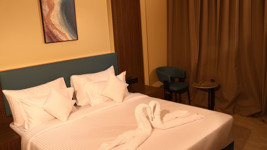 Bedroom 5, Hotel Tulips inn by VKG, Gulbarga