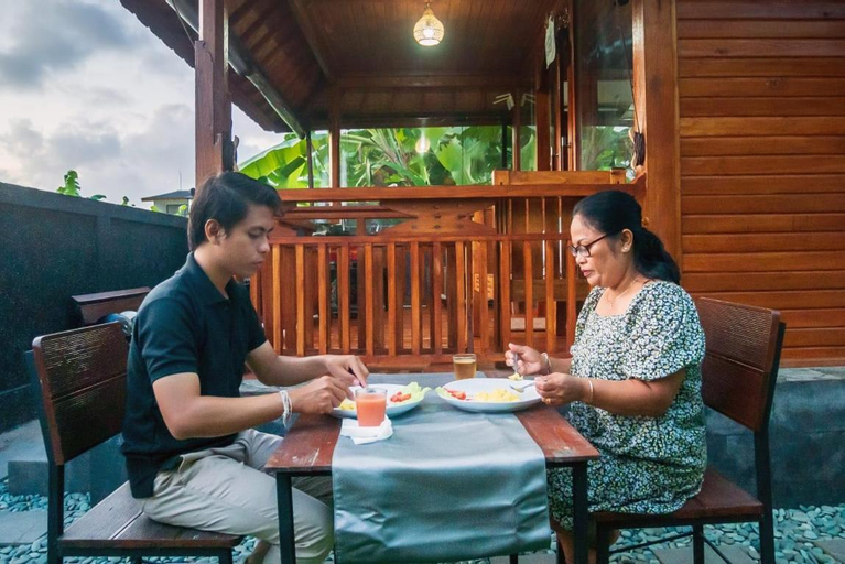 Food & Drinks 4, Pondok Biu, Denpasar