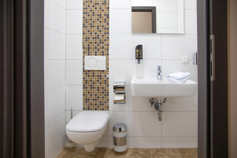 Bathroom, Work & Sleep Boardinghouse Mannheim, Mannheim