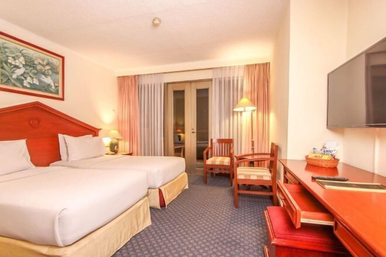 Bedroom 24