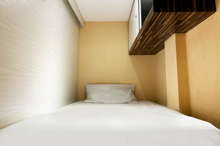 Bedroom 24