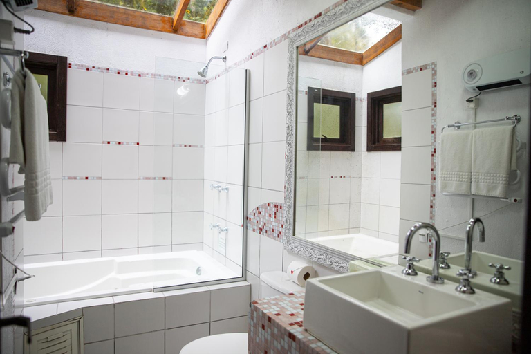 Bathroom 3, Estalagem Coracao Da Mata, Gramado