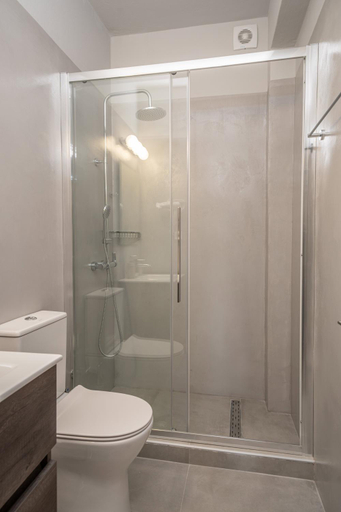 Bathroom, Mary's Studios & Apartment, Ionian Islands