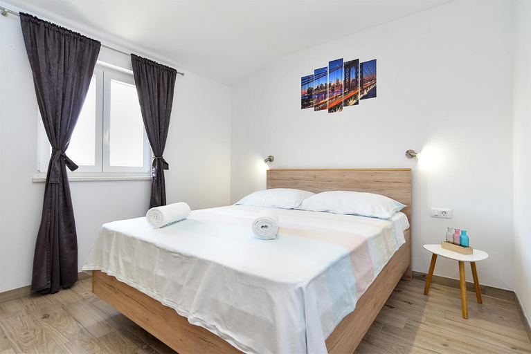 Others 3, House Suljo 2219, Vodnjan