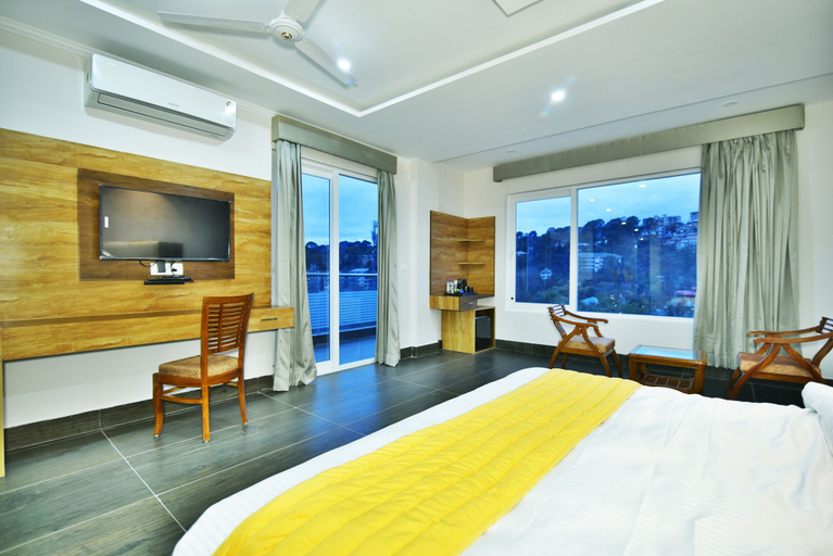 Bedroom 2, DHAULADHAR HILLS RESORTS, Kangra