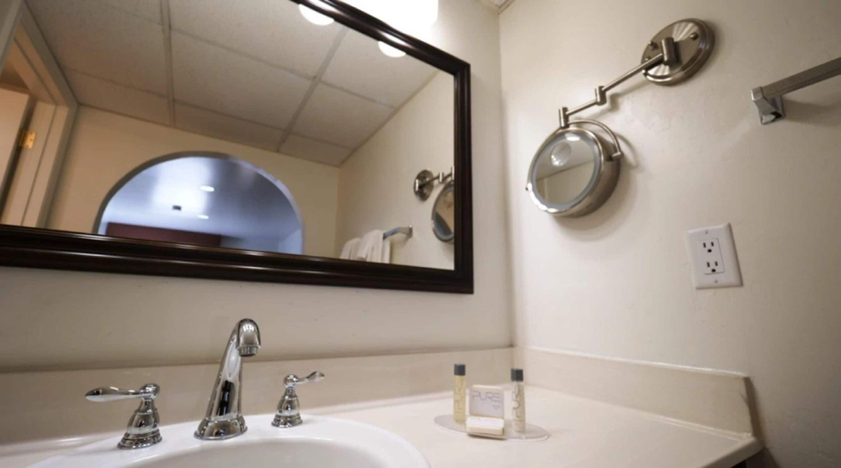 Bathroom 8