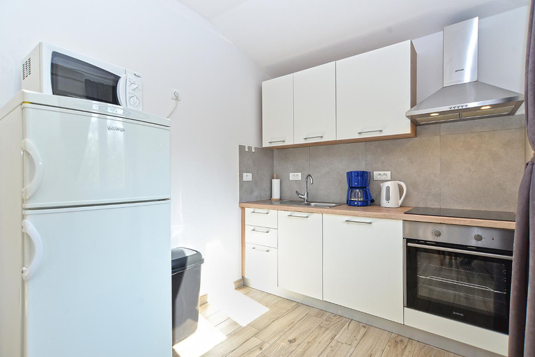 Others 2, House Suljo 2219, Vodnjan