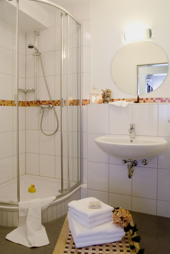 Bedroom 5, Gemunder Ferienpark Salzberg, Euskirchen