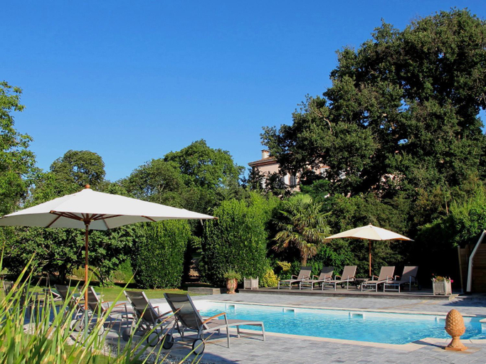 Sport & Beauty 2, Chateau du Pegulier Location Integrale, Ariège