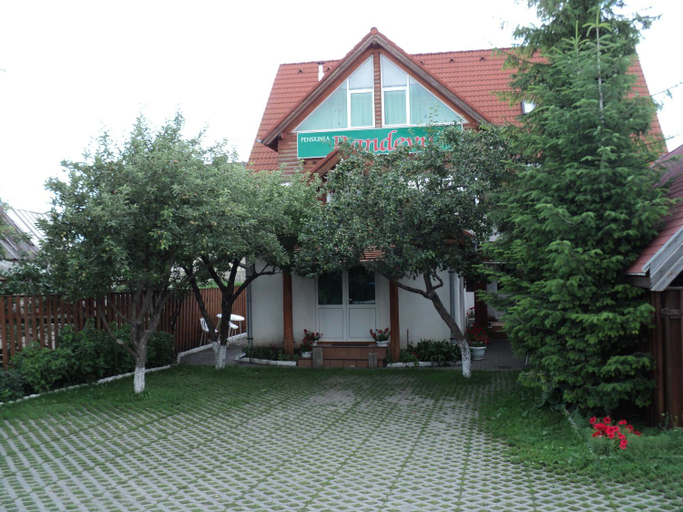 Others 5, Randevu Panzio, Miercurea Ciuc