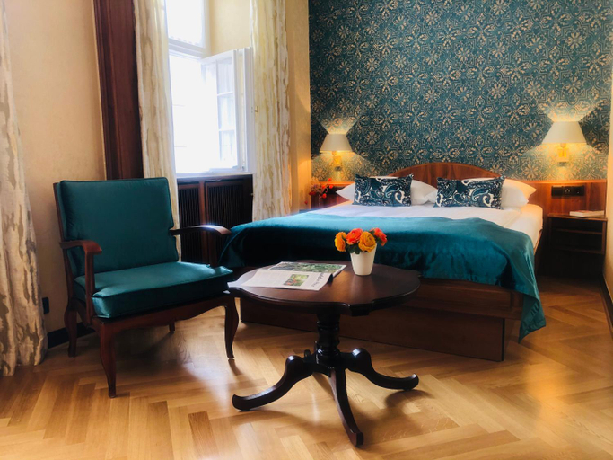 Bedroom 4, Hotel Oberkirch, Freiburg im Breisgau