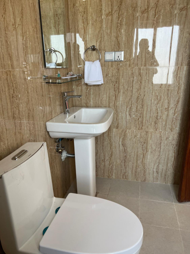 Bathroom 5, Nagarkot Resort Pvt. Ltd., Bagmati