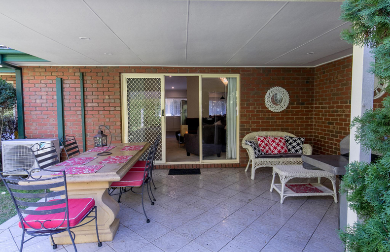 Exterior & Views 5, The Birch House Luxury Accommodation Bright , Alpine - East