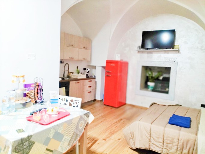 Others 4, B&B L'Albero d'Oro, Taranto