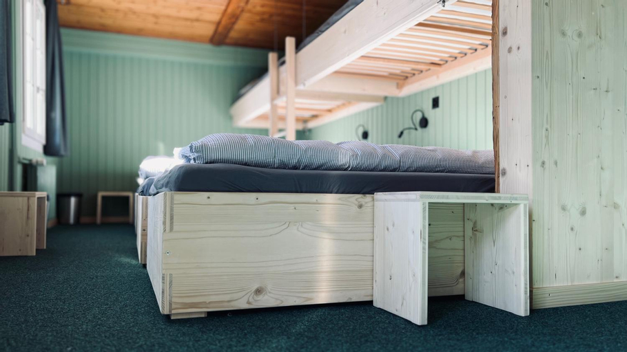 Bedroom 9