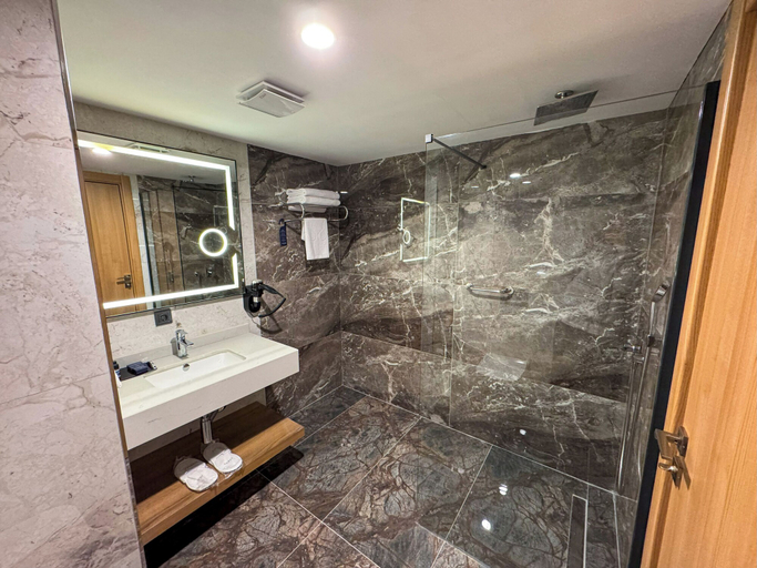 Bathroom 5, Vindula Hotel & Spa, Nilüfer