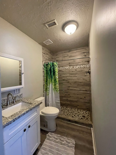 Bathroom, 12371 Sharpview Dr, Houston