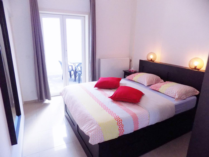 Bedroom 2, La Lodelinsartoise - Meuble de vacances 3 cles, Hainaut