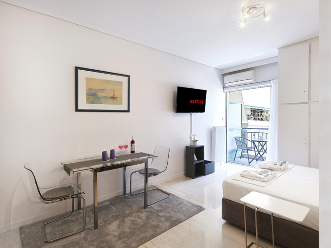 Others 2, Modern Studio opposite the Areios Pagos court., Attica