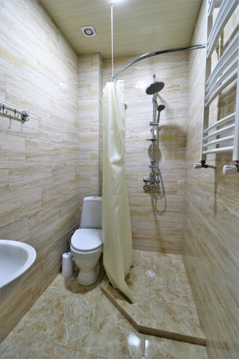 Bathroom 3, Villa Gio, Mtskheta