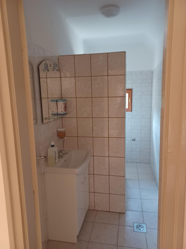 Others 5, Fulopsziget vendeghaz, Mezőkövesdi