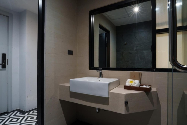 Bathroom 5, Khota Hill Hotel Nakhon Phanom, Muang Nakhon Phanom