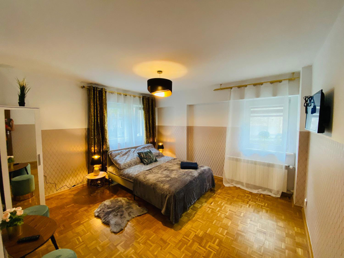 Bedroom 4, ClickTheFlat Solidarnosci City Center Apart Rooms, Warsaw
