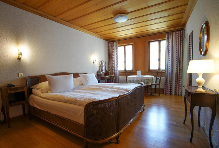 Bedroom 3, La Fleur de Lys, La Gruyère