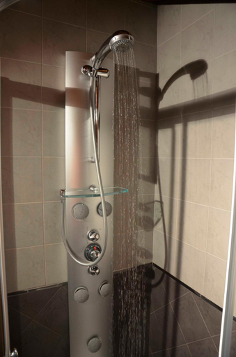 Bathroom 3, Apartamentos Spa Cantabria Infinita, Cantabria