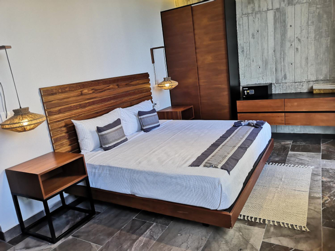 Bedroom 18