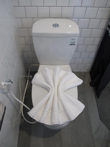 Bathroom 7