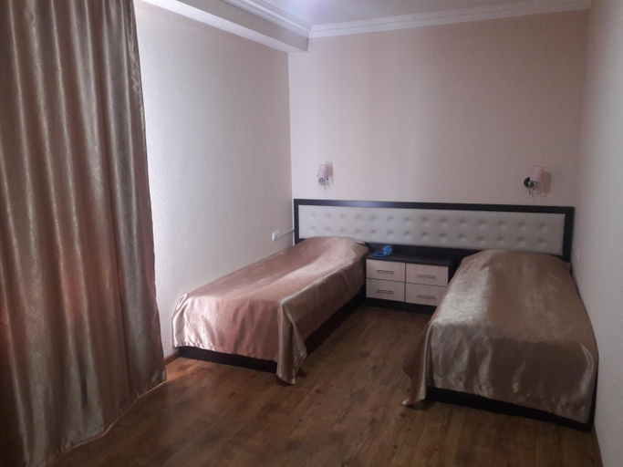 Bedroom 2, KavKaz Hotel & Restaurant, Marneuli