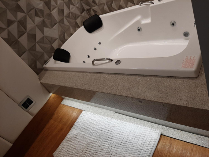 Bathroom, Pontual Hotel, Bocaiúva