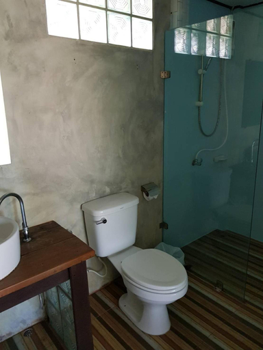 Bathroom, S Beach Resort, Koh Kood