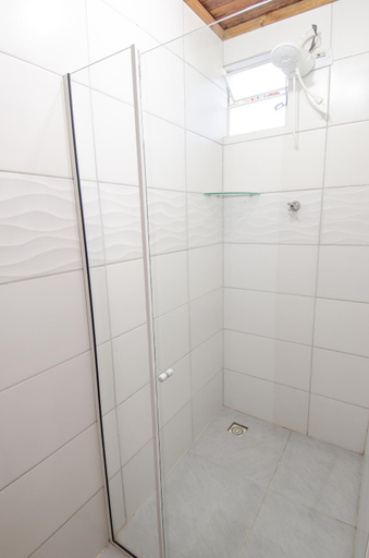 Bathroom 3, Morada Amazona, Imbituba