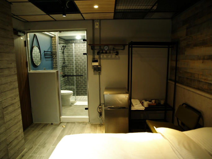 Bathroom 4, 18th prussianblueinn, Kaohsiung