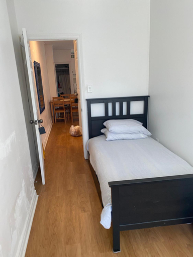 Others 2, Single Room with SHARED Bathroom 536C, Toronto